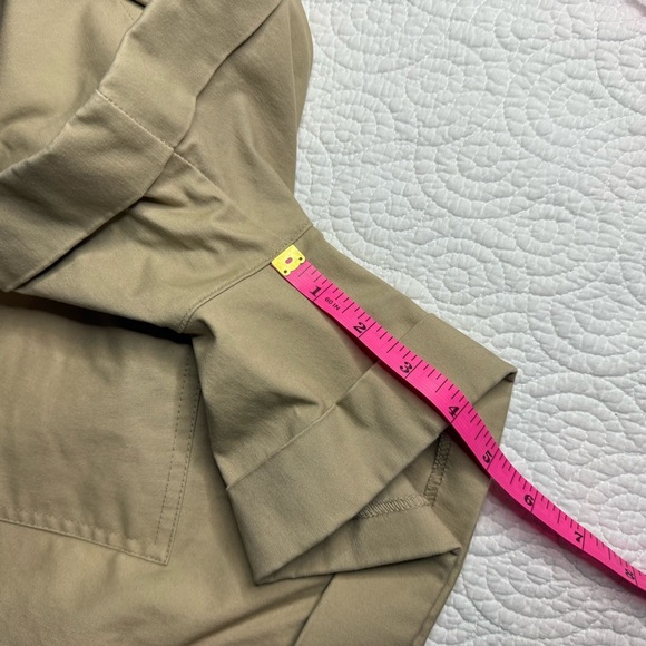 H&M Tan Safari Bermuda Shorts with Versatile Design Medium - Picture 4 of 9